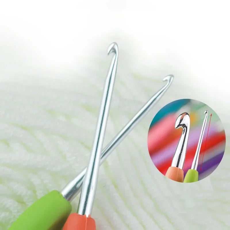 9-Piece Crochet Hook Set 2mm–6mm | Random Color|Crochet Needles for Beginners and Experienced Crafters