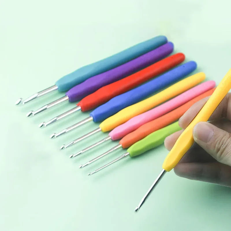 9-Piece Crochet Hook Set 2mm–6mm | Random Color|Crochet Needles for Beginners and Experienced Crafters
